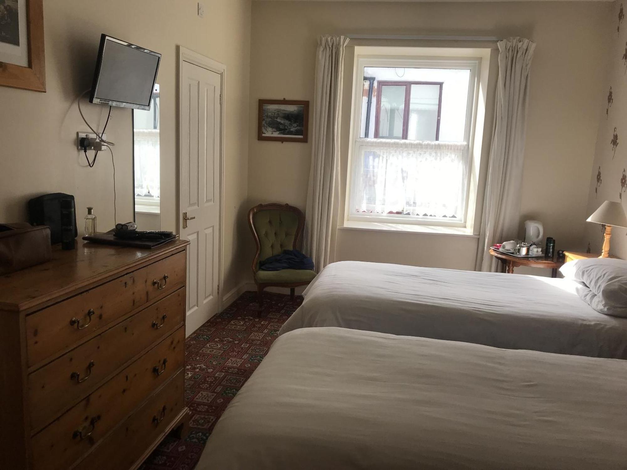 Dolphin Hotel Beer Eksteriør bilde